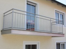 Aussengelaender Edelstahl-015